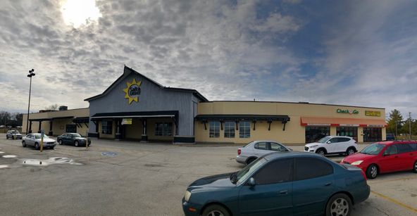 BIG BOX SHOPPING CENTER FOR SALE: 1813 Philo Rd, Urbana, IL 61802
